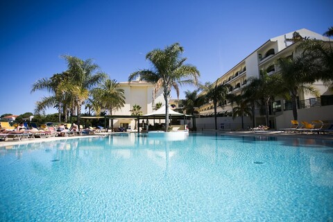 미라쇼루 카르보에이루