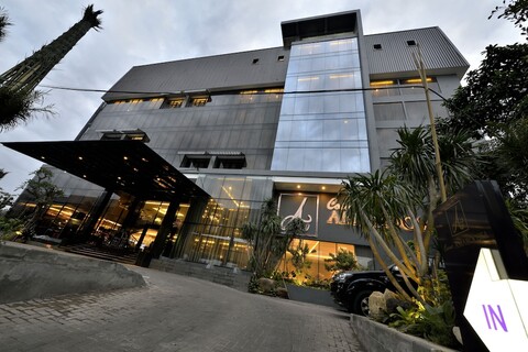 아마루사 코스모 자카르타