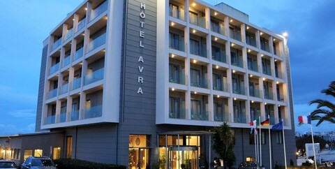 스마일 호텔즈의 호텔 아브라