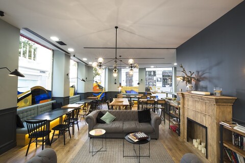 쁘띠 팰리스 트리볼