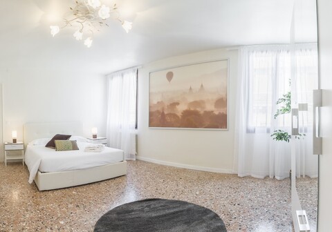 펜트하우스 드림 아파트먼트