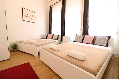 리얼 아파트먼트 베셸레니 10