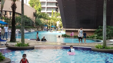 페이머스 서비스 스위트 앳 타임스 스퀘어