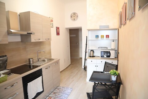 시네무비 게스트하우스