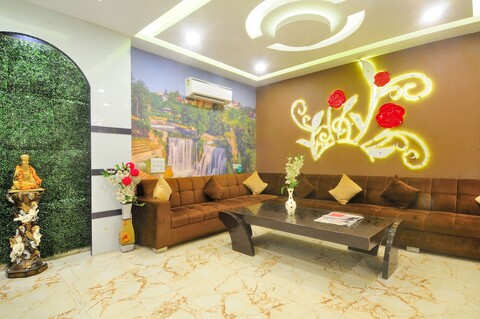 체크 인 룸 추나 만디