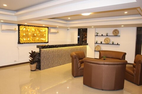 래치다 호텔에서 휴식