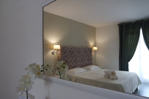 호텔 폼페이 비 그린