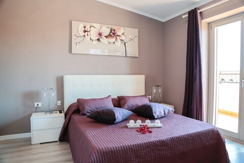 빌라 에라시 게스트 하우스