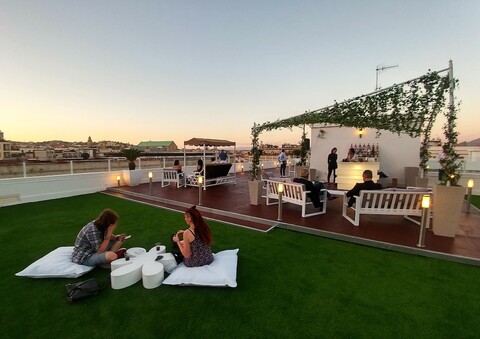 네아폴리탄트립스 호텔