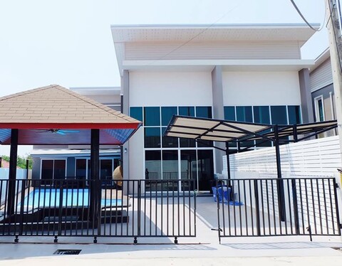 문 테라스 풀 빌라