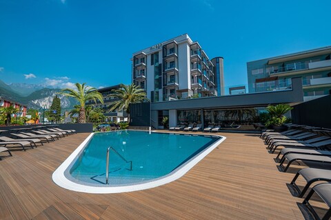 레이크 프론트 호텔 미라지