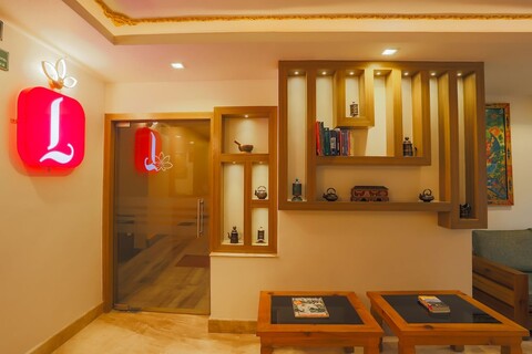 로즈 에코 인 카트만두