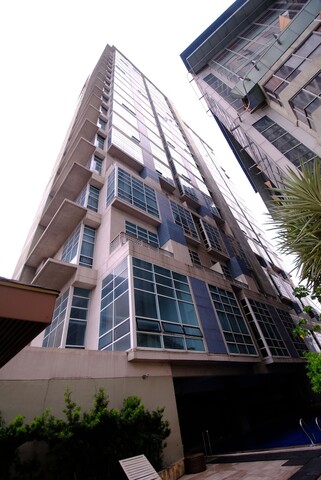 럭셔리 로프트 인 세부 시티