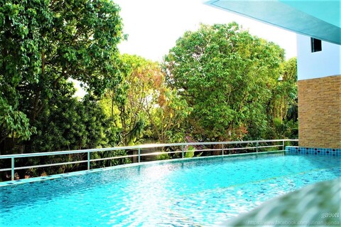 라이트 홈 푸켓 타운