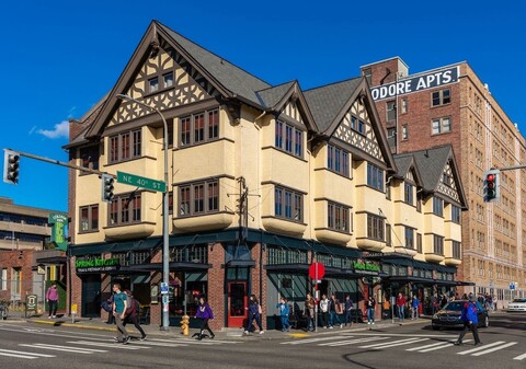 컬리지 인 호텔