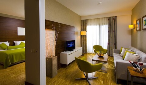 투야프 C1 스위트