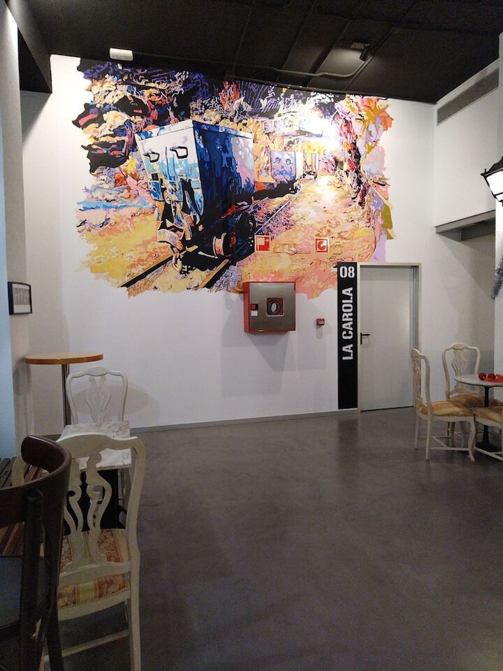 올 아이언 호스텔