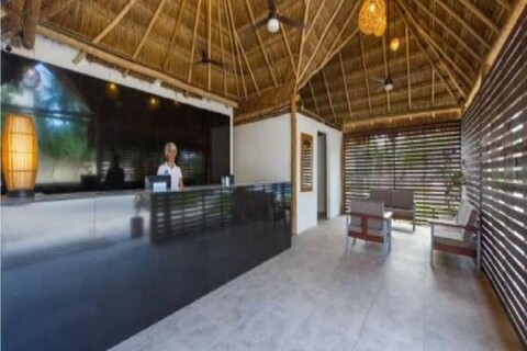 호텔 & 비치 클럽 오호 데 아구아