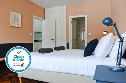 미샤스 플레이스 3A의 리스본 진 오 클락