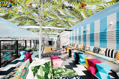 호텔 토파즈 & 라미