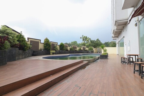 술탄 프리미어 하이