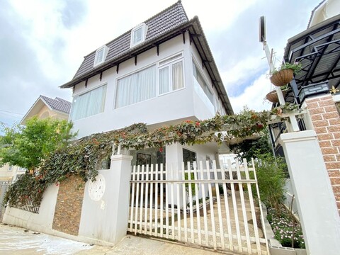 빌라 아로마 다랏