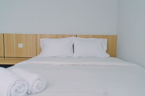 엘레강트  컴피 2BR 트랜스파크 빈타로 아파트먼트