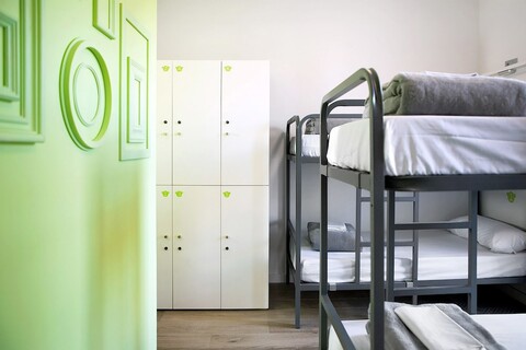 미팅 포인트 호스텔