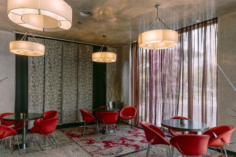 호텔 코스모폴리탄