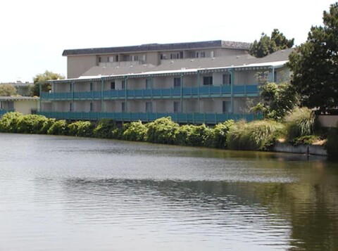 코럴 리프 인 앤드 스위트