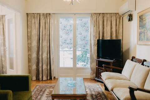 베스트 하우스 아티키 메트로