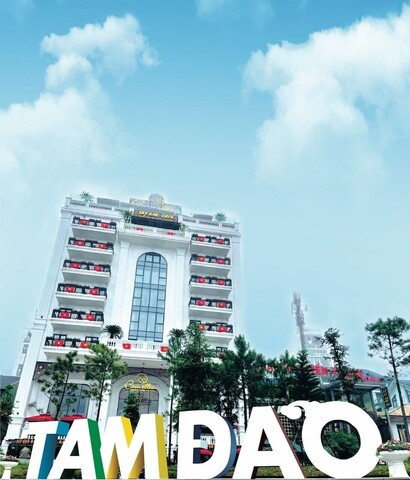 카멜리아 럭셔리 호텔 Tam Đao