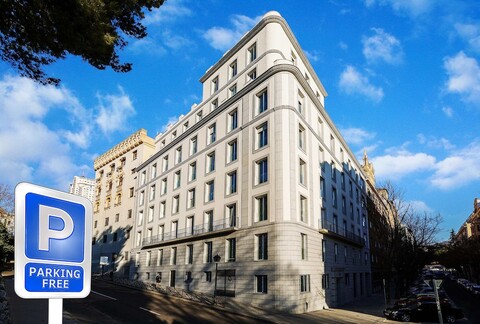 앰버 플라자 데 에스파냐 스카이라인