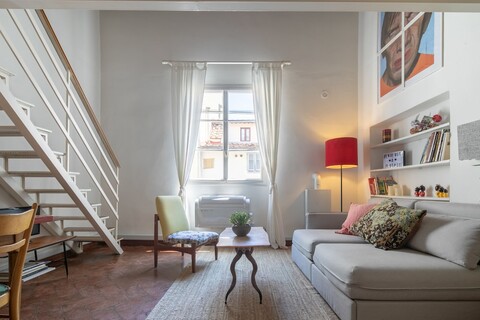 세랄리 로프트 바이 메가