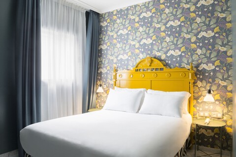 프티 팰리스 푸에르타 데 트리아나