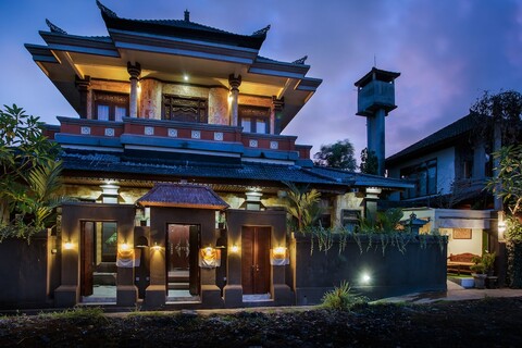 그랜드 아샨티 빌라