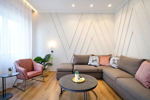 더 플러티 아테네