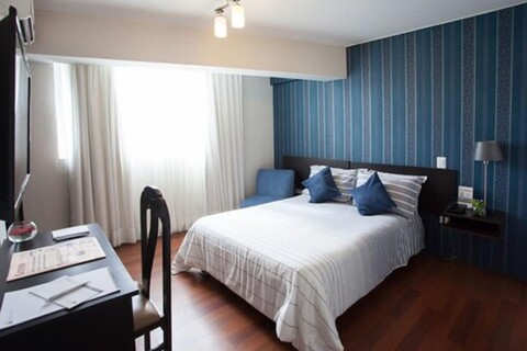 호텔 산타 크루즈