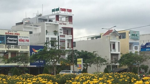 탄 트린 게스트 하우스