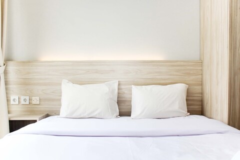 컴포터블 스튜디오 앳 몬로 타워 아파트먼트