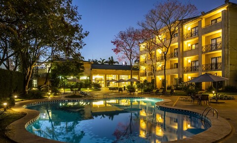 호텔 파남비 과룰료스