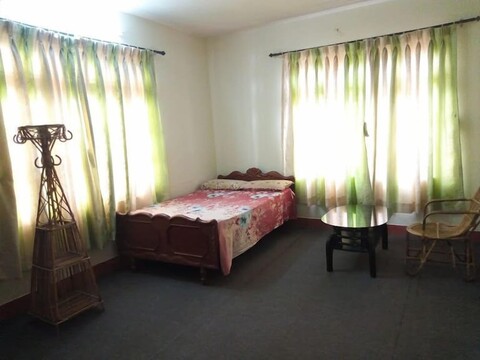 슈리 요가 리트리트