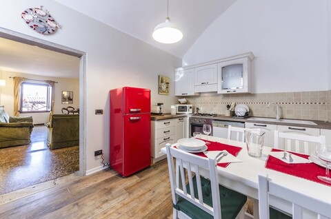 마우리지오 하우스