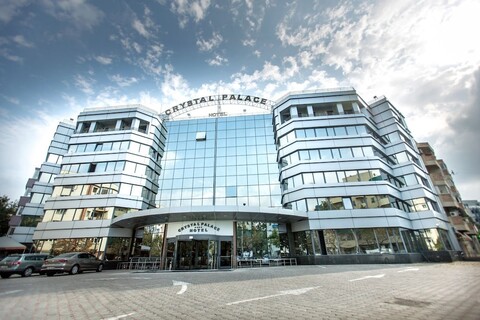크리스탈 팰리스 호텔