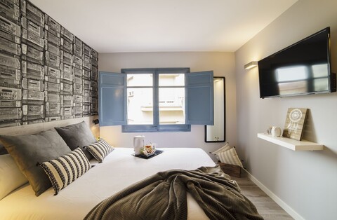 바이 필로우 원더