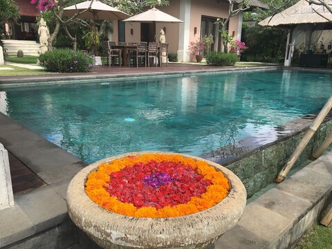 빌라 파르사만 바가완