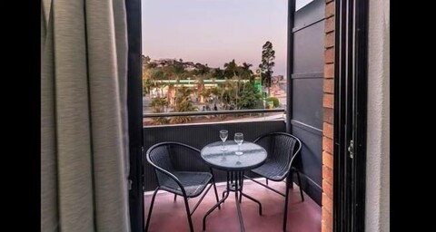 킹스퍼드 리버사이드 인