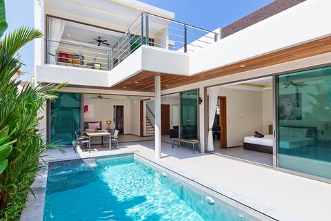 타이 발리니즈 수영장 빌라 미카의 정교한 숙박