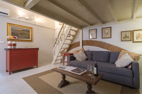 벨루티니 바이 메가