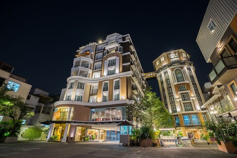 비욘드 스위트 호텔